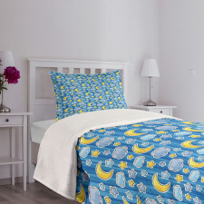 Abstract Moon and Clouds Bedspread Set