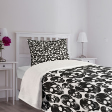 Grunge Black Skulls Bedspread Set