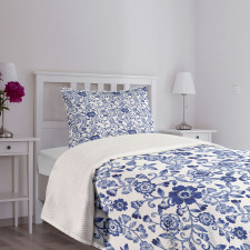 Vibrant Blue Flowers Bedspread Set