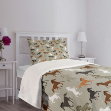 Stallion Galloping Motif Bedspread Set