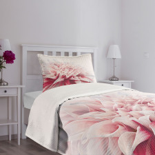 Close up Floral Blossom Bedspread Set