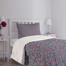 Ornamental Wavy Lines Bedspread Set