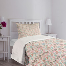Pastel Toned Triangles Bedspread Set