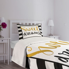 Vintage Lettering Line Bedspread Set