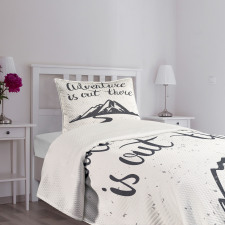 Mountain and Road Bedspread Set