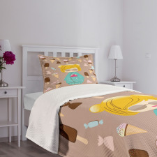 Kokeshi Doll Ice Cream Bedspread Set