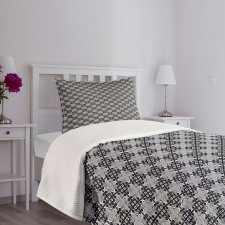 Overlapping Diamonds Bedspread Set