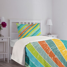 Diagonal Strips Bedspread Set
