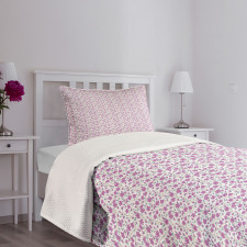 Magnolia Flower and Buds Bedspread Set