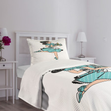 Pony Tail Waitress Bedspread Set
