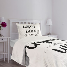 Words of Wisdom Phrase Bedspread Set