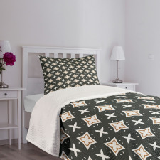 Geometric Oval Pattern Bedspread Set