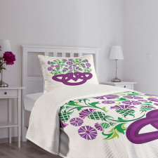 Celtic Knot Basket Form Bedspread Set