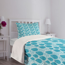 Leaf and Stripes Bedspread Set