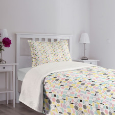 Ornamental Shapes Pattern Bedspread Set