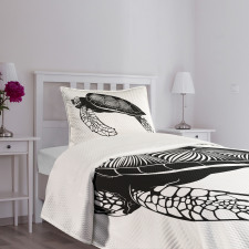 Floating Tortoise Design Bedspread Set