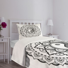 Mandala Flowers Bedspread Set