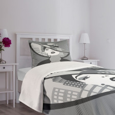 City Silhouette and Lady Art Bedspread Set