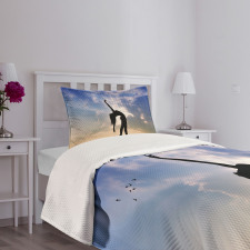 Silhouette Dancing Nature Bedspread Set