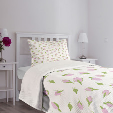 Rosebuds Romantic Nostalgic Bedspread Set