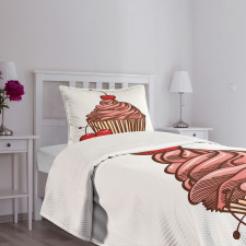 Delicious Cake with Cherry Bedspread Set