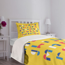 Geometric Small Letters Bedspread Set