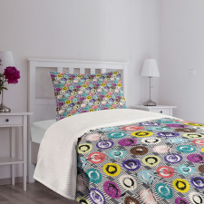 Modern Grunge Geometrical Bedspread Set