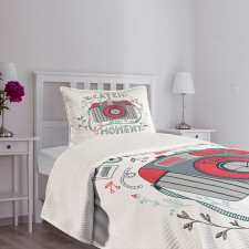 Catch the Moment Calligraphy Bedspread Set