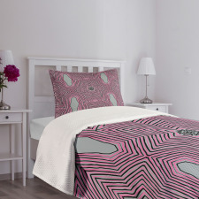 Hypnotizing Striped Motif Bedspread Set