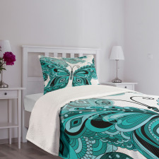 Ornamental Animal Pattern Bedspread Set