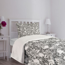 Monochrome Flora Romance Bedspread Set