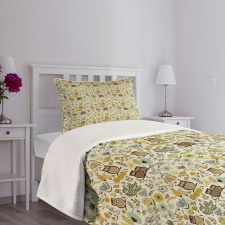 Nostalgic Floral and Romantic Bedspread Set