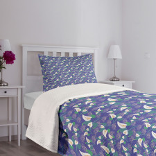 Peacock Tail Outlined Motif Bedspread Set