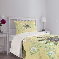 Round Whimsical Background Bedspread Set