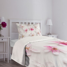 Sakura Petals Love Bedspread Set