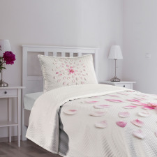 Sakura with Petals Bedspread Set