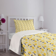 Lemons and Blossoms Bedspread Set