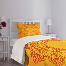 Circular Repeating Bedspread Set