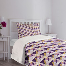 Angular Design Triangles Bedspread Set