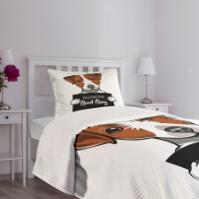 Dog Holding a Sign Bedspread Set