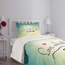 Hearts and Powerful Message Bedspread Set