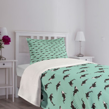 Irregularly Arranged Mammals Bedspread Set