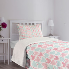 Swirling and Striped Hearts Bedspread Set