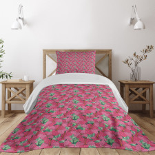 Flourishing Hibiscus Blooms Bedspread Set