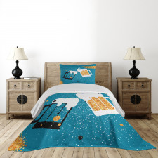 Beer Mugs Toasting Bedspread Set