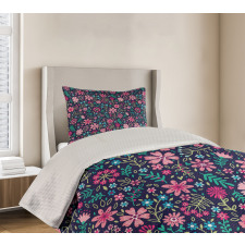 Vibrant Lily Bouquets Bedspread Set