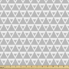 Geometrik Parça Kumaş Üçgen Şekillerinin Dizilmesinden Model