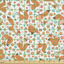 Sincap Parça Kumaş Minik Çiçekler Arasında Sevimli Hayvan Desen