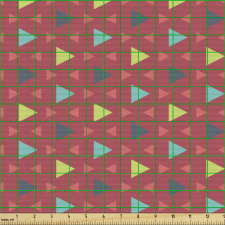 Vintage Parça Kumaş Parlak ve Canlı Üçgenler ile Siluetleri