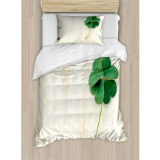 Close up Photo of Shamrock Duvet Cover Set